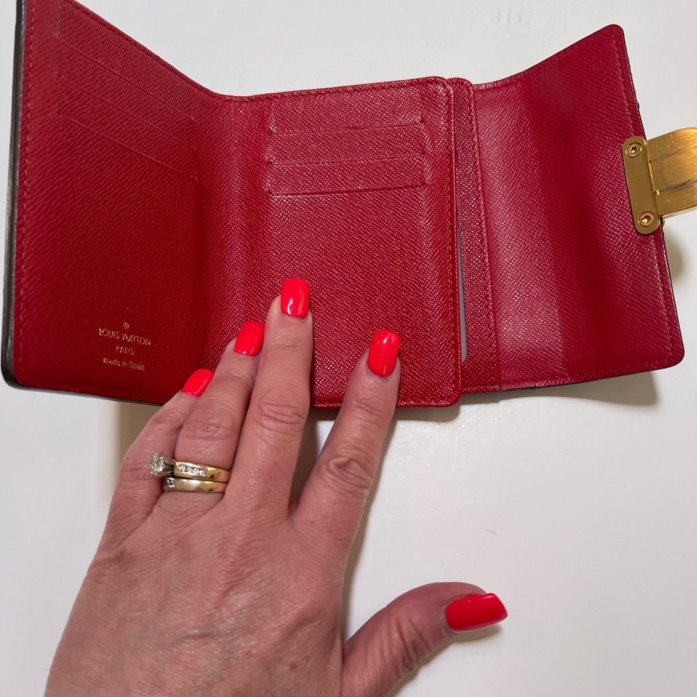 2nd set of Photos Authentic Luxury Louis Vuitton DE Koala